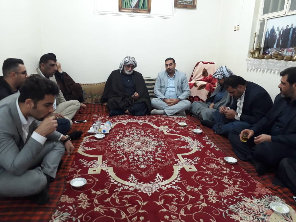 گزارش تصویری/ نشست و تبادل نظر  پیرامون مشکلات کلانشهر اهواز در منطقه عامرى(اهواز قدیم) با حضور دکتر اکبر یاوری زهیری و ساکنان این منطقه