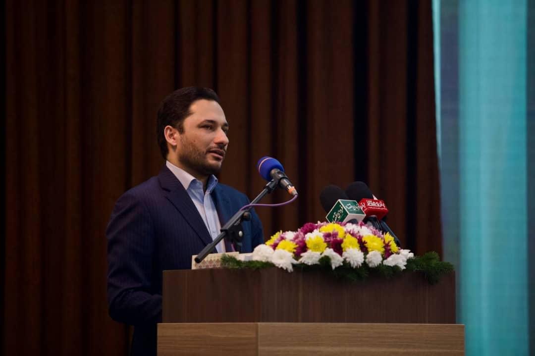 دکتر محمدمهدی مومن زاده عضو هیات مدیره فولاد خوزستان در جمع فعالان بورس و بازار سرمایه