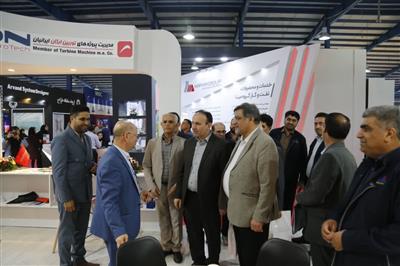 مدیرعامل نفت و گاز مارون از نمایشگاه چهاردهم بازدید کرد