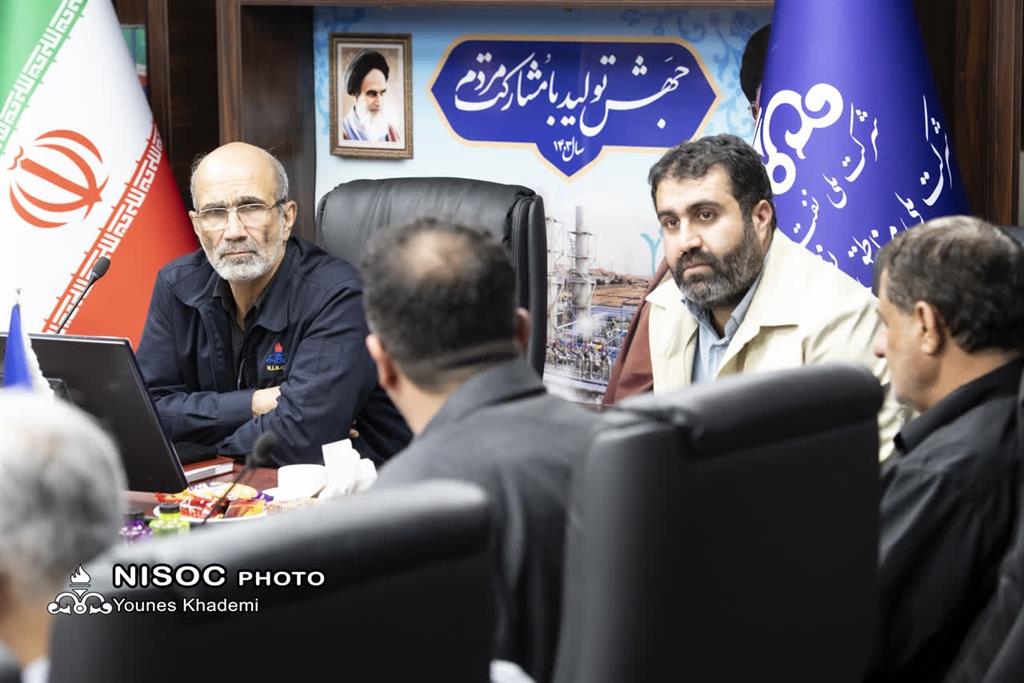 ندای حق طلبانه کارکنان را پیگیری خواهیم کرد/ مجلس شورای اسلامی و نهادهای موثر پای کار مشکلات نفتی ها باشند