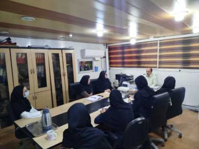 برگزاری دومین جلسه هم اندیشی کارشناسان آزمایشگاه های آب اهواز