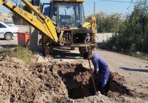 رفع بیش از ۶۰ مورد شکستگی خطوط توزیع آب مینوشهر