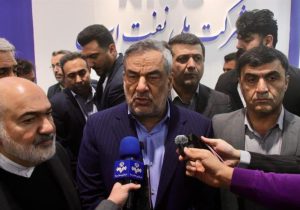 حمایت از سازندگان داخلی خدمت به صنعت نفت کشور است