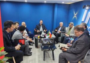 بازدید مدیرعامل نفت و گاز مارون از نمایشگاه پانزدهم