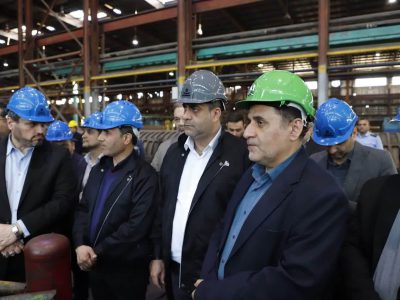 بازدید معاون وزیر تعاون، کار و رفاه اجتماعی از شرکت لوله سازی اهواز