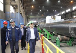 حمایت از تولیدِ داخل / تأکید مدیرعامل مناطق نفتخیز جنوب بر همکاری با لولهسازی اهواز