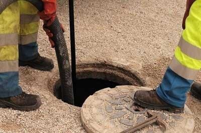 در ۱۱ ماه گذشته انجام شد لایروبی و شستوشوی بیش از ۴۷۷ هزار متر از شبکه فاضلاب اهواز