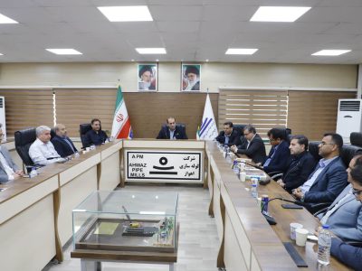 شرکت لوله‌سازی اهواز با شعار همه باهم برای تولید سال ۱۴۰۴ را آغاز کرد