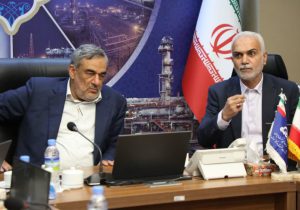 لزوم تقویت و آمادگی شرکت نفت و گاز اروندان برای اهداف تولیدی یک میلیون بشکه‌ای