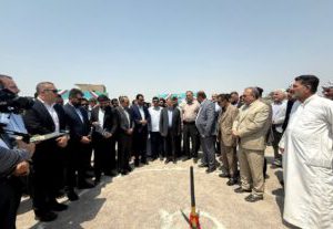 فولاد اکسین خوزستان کلنگ‌زنی مدرسه ۹ کلاسه در شکاره یک را آغاز کرد