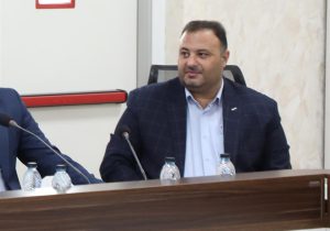 توسعه حملونقل سازمانی با اضافه شدن ۳۰ خودروی ملکی به اروندان/ آغاز تحول زیرساختهای لجستیک در اروندان با خرید خودروهای ملکی