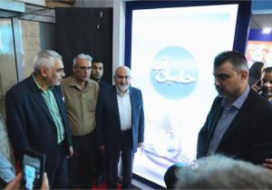 پیوستن استاندار خوزستان به پویش حامیان آب در غرفه آبفا