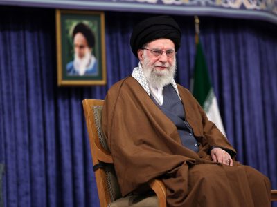 رهبر انقلاب خطاب به رئیسجمهور آمریکا: اصلاً شما چه کاره هستی!؟