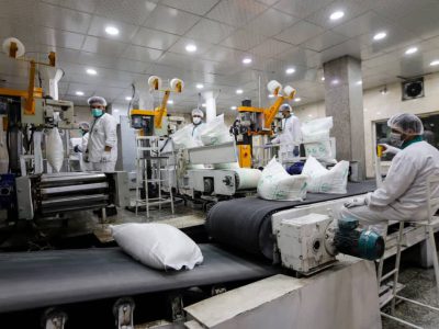 رکوردشکنی نیشکر دعبل خزاعی با تولید ۲۱۸ هزار تن شکر سفید