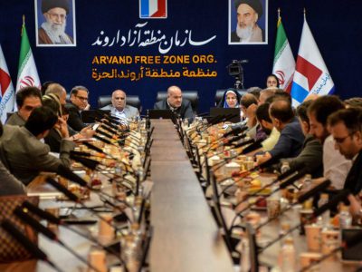 تولیدکنندگان در خط مقدم اقتصاد؛ مطالبه‌گری بخش خصوصی در نشست با مشاور رئیس‌جمهور در اروند