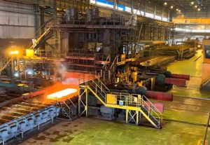 فولاد اکسین ۱۴۰۴ : مصمم برای دستیابی به دستاوردهای پایدار با تکیه بر همدلی و همکاری سازمانی