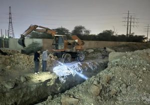 آماده‌باش کامل نیروهای خدمات شهری منطقه ۸ همزمان با بارندگی‌ و احتمال آب‌گرفتگی معابر