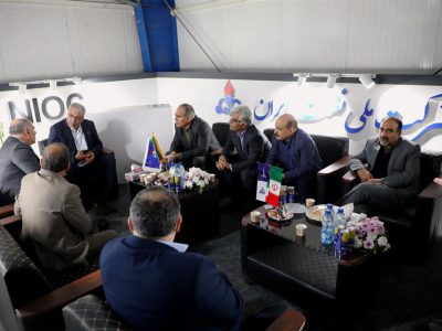 بازدید جمعی از مدیران و روئسای شرکت نفت و گاز اروندان از نمایشگاه صنعت نفت خوزستان